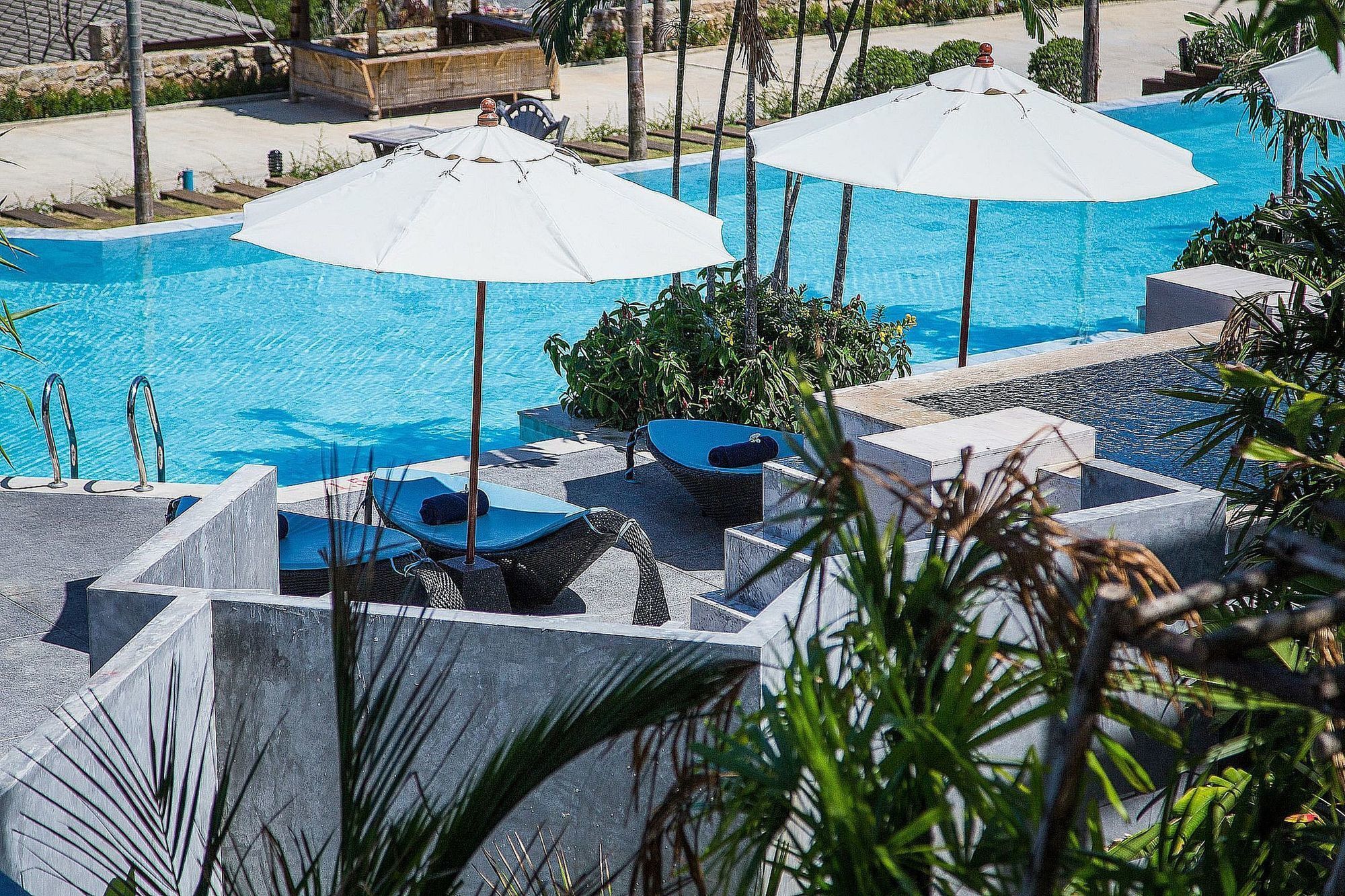 Zen Premium Chalong Phuket Hotel Exterior foto